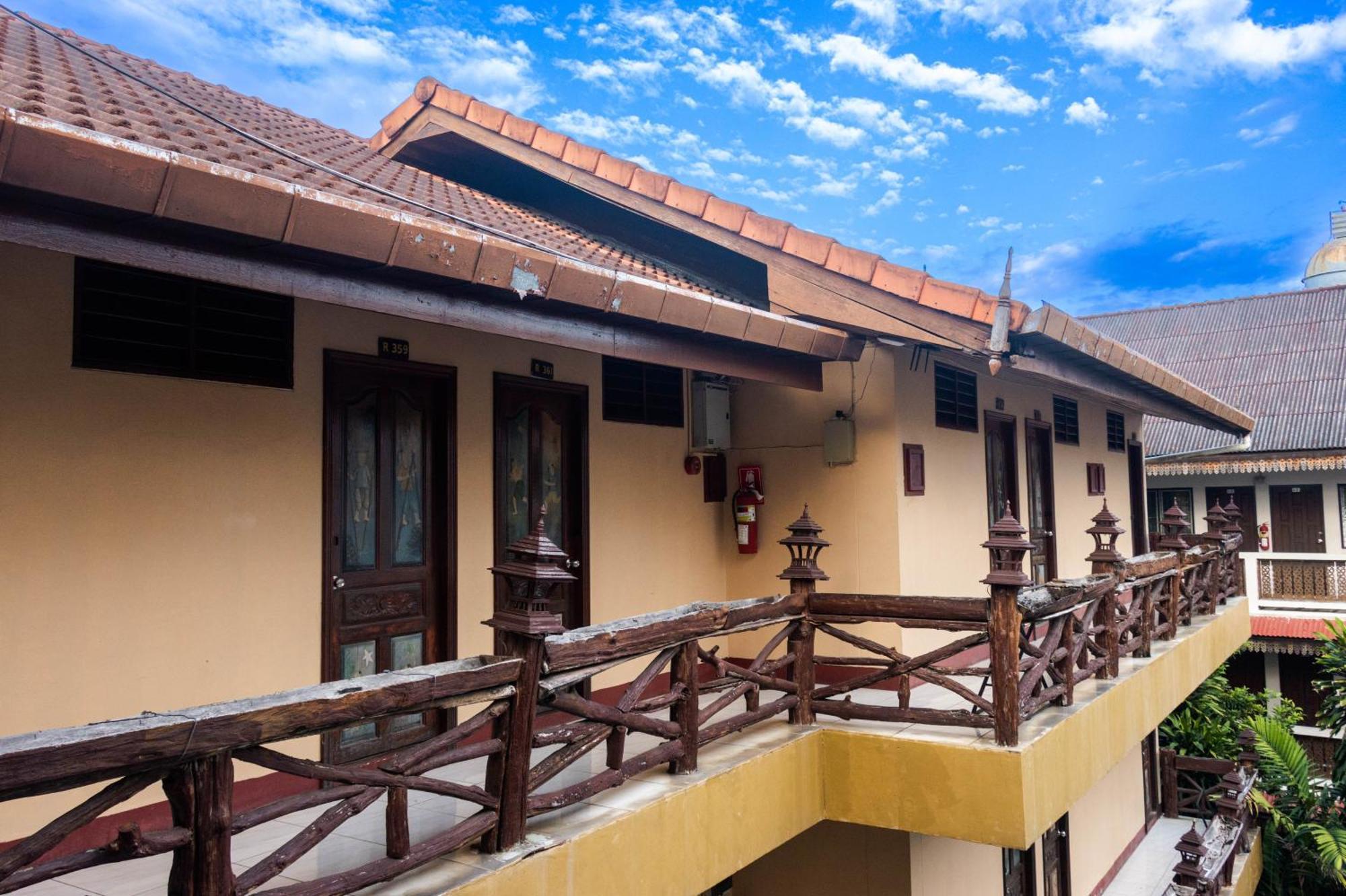 Отель S.K. House 1 Чиангмай Экстерьер фото